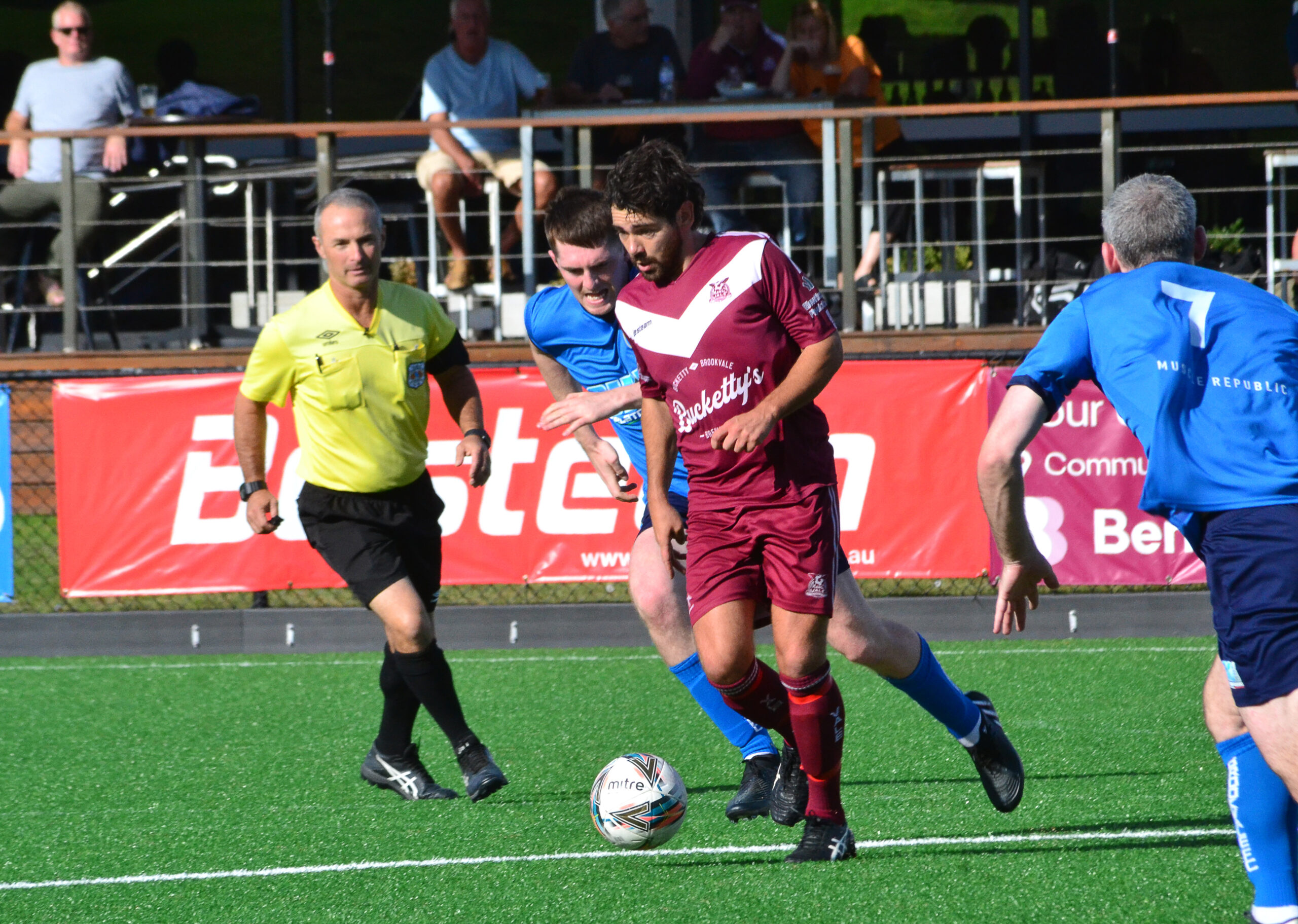 Men's Premier League Round 7: Action from the 2023 MWFA Men's Premier League Round 5 game between Brookvale and Manly Vale at Cromer Park. Photo credit: Graeme Bolton