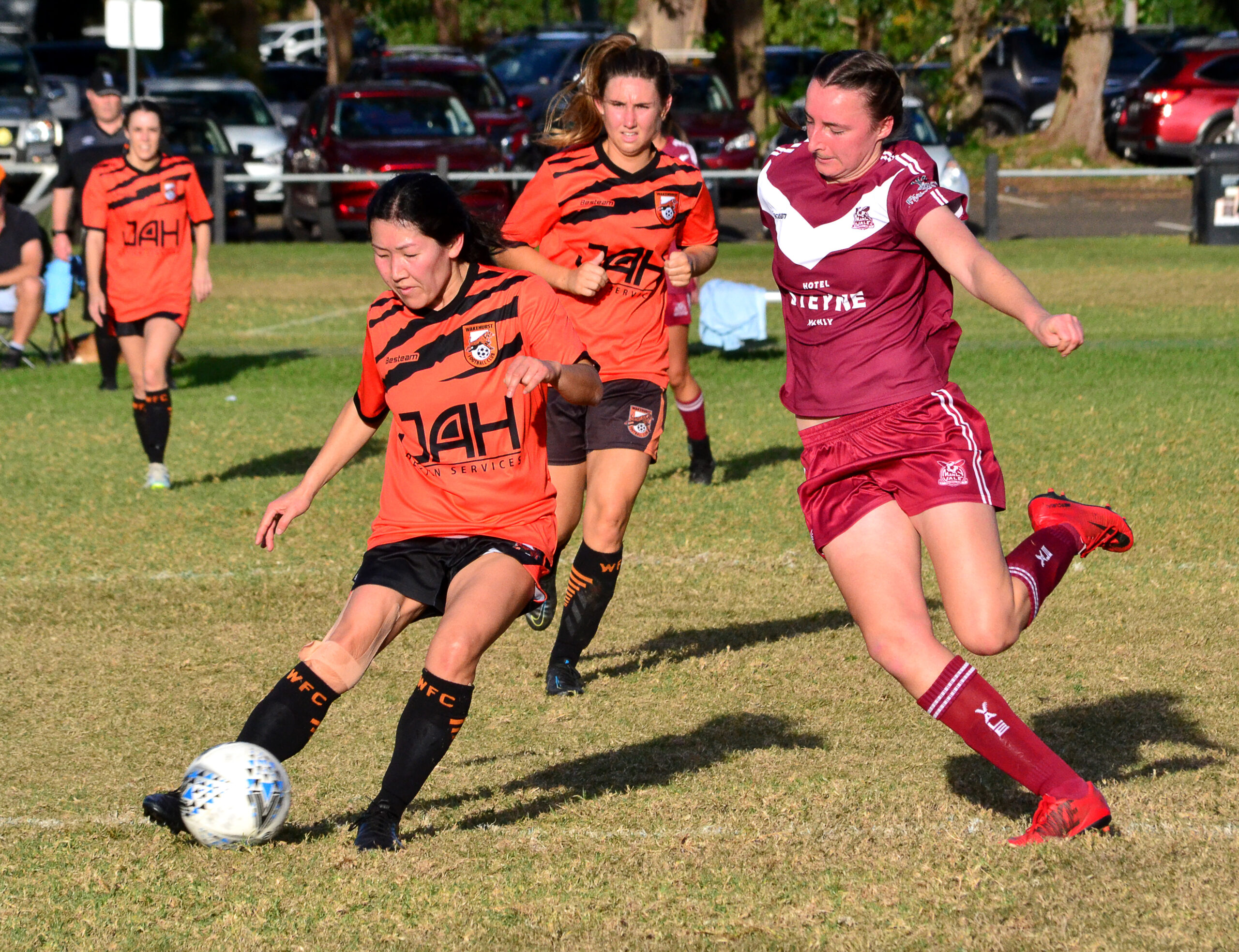 Action from the 2023 MWFA Women's Premier League Round 6 game between Manly Vale and Wakehurst. Photo credit: Graeme Bolton